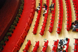 2373184521_b12668d560